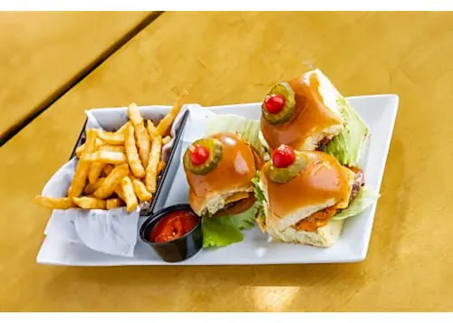 Castle Rock Bar & Grill