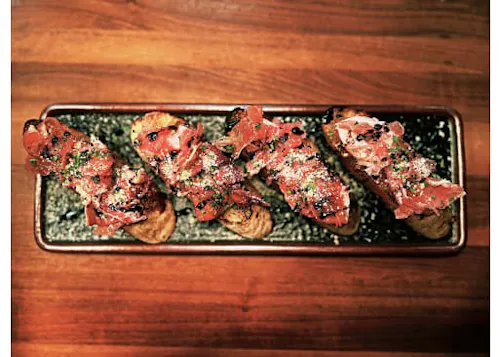 Flatiron Kitchen And Taphouse