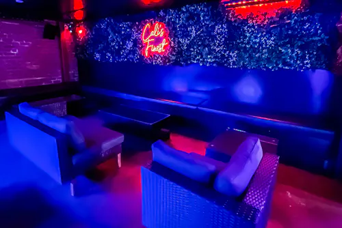 Cali's Sports Bar & Kitchen