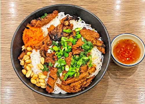 Pho Saigon 8
