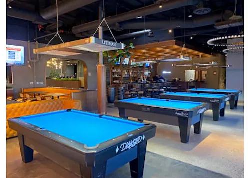 Photo 1 of 4: J Bar & Golf Lounge