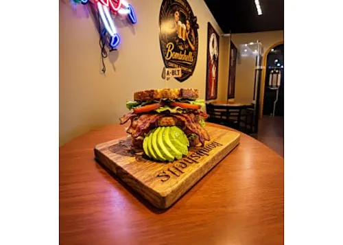 Bombshells Cantina & Sports Bar