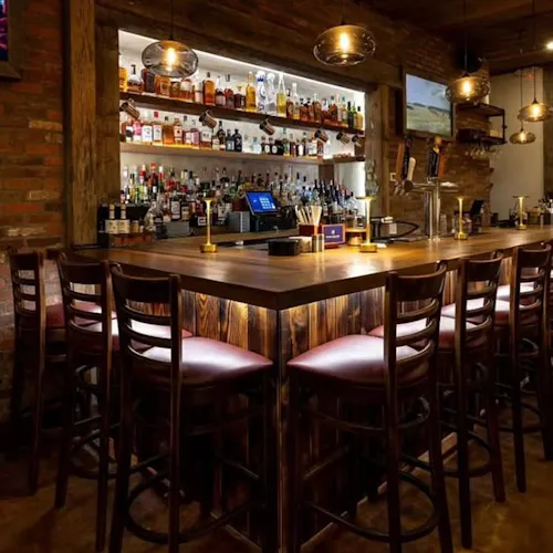 Basilico Restaurant & Bar