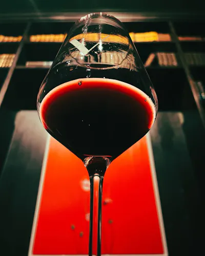 V Wine Room
