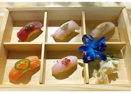 Ganso Ramen &  Sushi