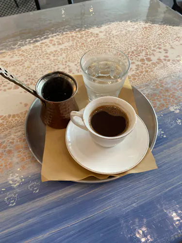 Monica Cafe