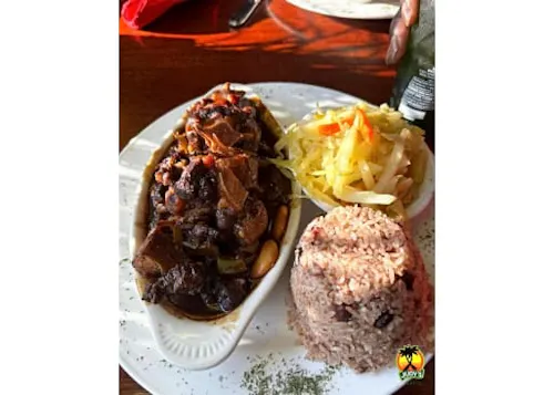 Judy's Island Grill - Glen Bernie