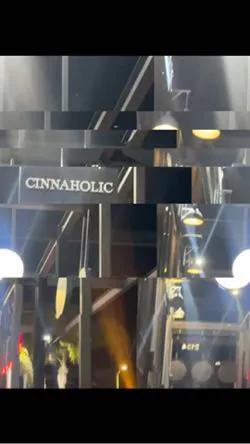 Cinnaholic - Los Angeles