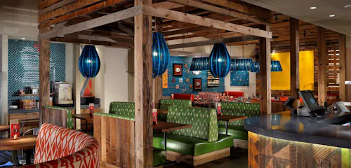 Nando's PERi-PERi - Springfield