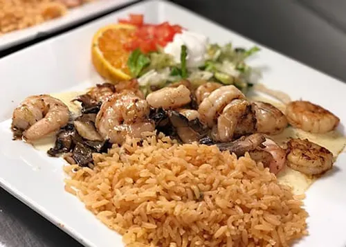 Photo 1 of 4: El Cerro Bar & Grill