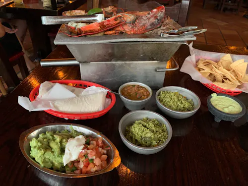 El Tiempo Cantina - Woodlake