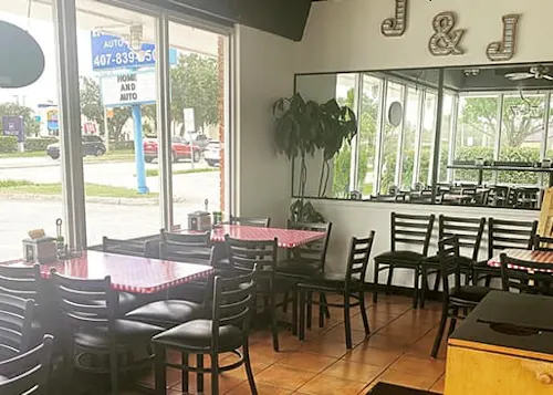 John & John's Pizza Shop
