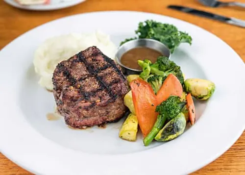 Rivershore Bar & Grill