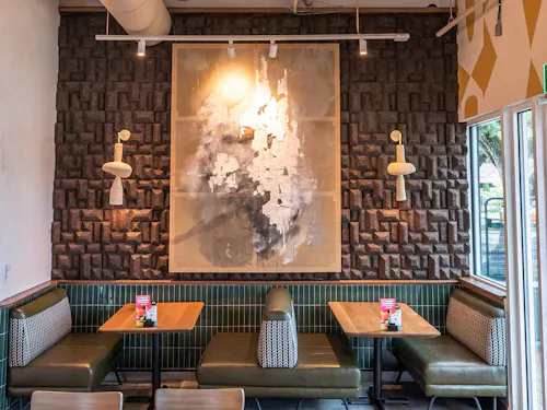 Nando's PERi-PERi - Montrose
