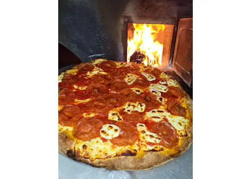 Lou's Woodfire Pizza