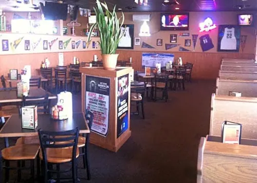 Boneyard Pub & Grille