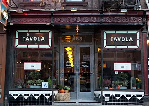 Photo 1 of 4: Tavola