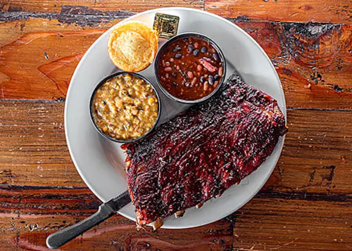 Photo 1 of 4: Smokin' Dave's BBQ