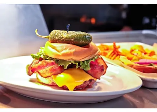 B&W Burgers, Buns & Brews