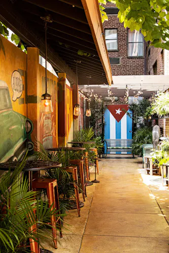 Casta's Rum Bar