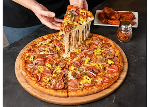 Photo 1 of 4: Round Table Pizza
