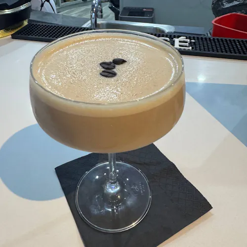 Swigzz Restaurant & Lounge