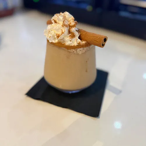 Swigzz Restaurant & Lounge