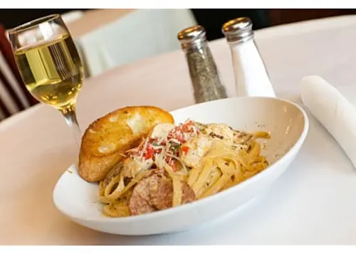 Bennett's Chop & Railhouse