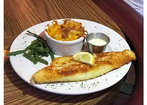 Bennett's Chop & Railhouse