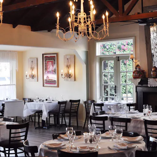 Traktir  Restaurant