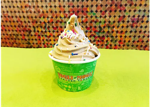 Photo 1 of 4: Yogli Mogli Frozen Yogurt