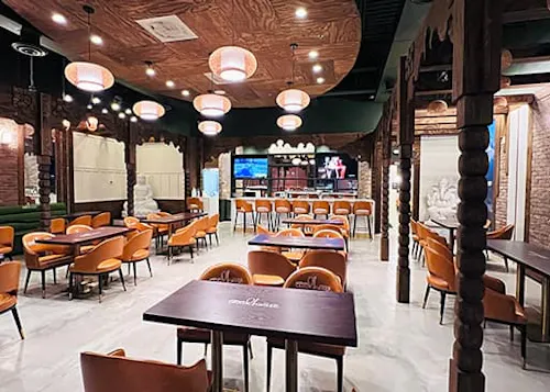 RoadHouse Momo & Grill
