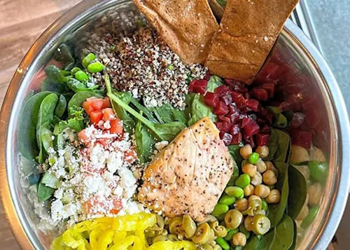 Photo 1 of 4: Salata Las Colinas