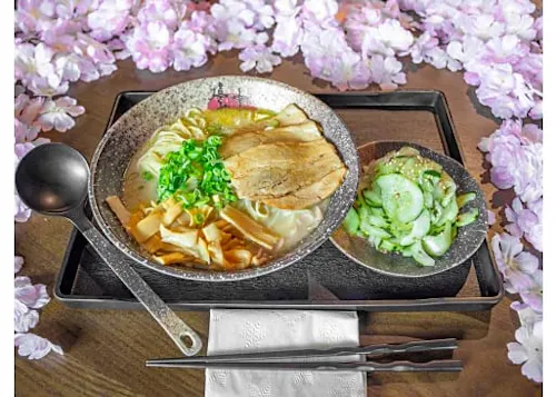 Botan Ramen n' Bar