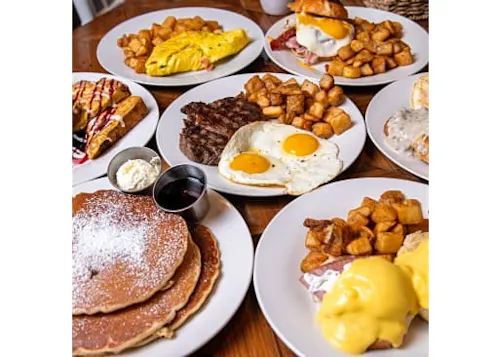 Photo 1 of 4: The White Oak Cottage Bistro