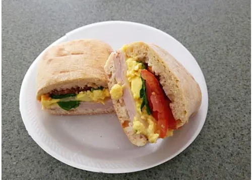 Auntie O's Cafe