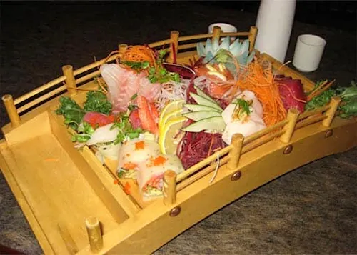 Photo 1 of 4: Umi Sushi Bar & Grill