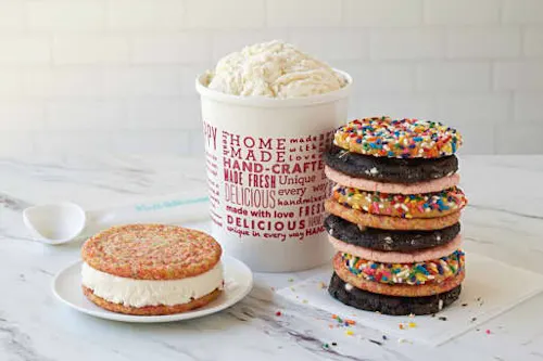 Photo 1 of 4: Marble Slab Creamery & Great American Cookies