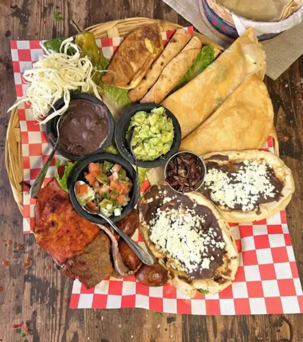 Los Compadres De Oaxaca Restaurant