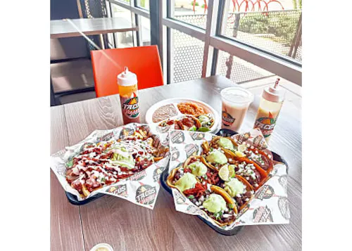 Photo 1 of 4: Tacos Veganos