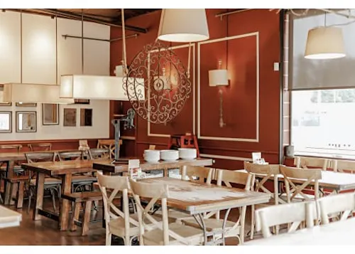 Avanti Pizza & Pasta