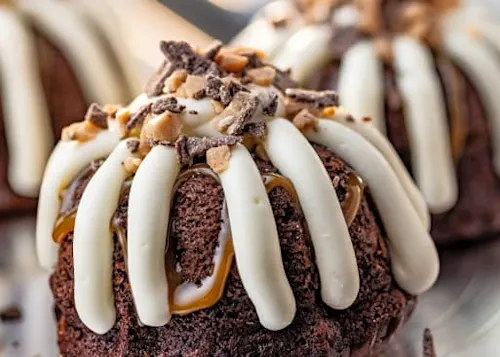 Photo 1 of 4: Nothing Bundt Cakes