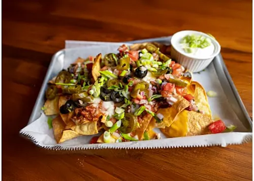 The pearl sports bar & restaurant