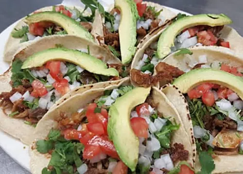 Los Primos Restaurant