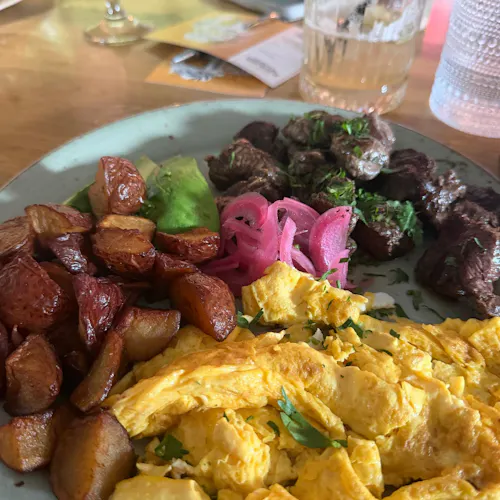Farm Bar - Ravenswood