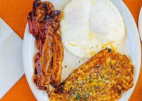 Yolkizz Cafe