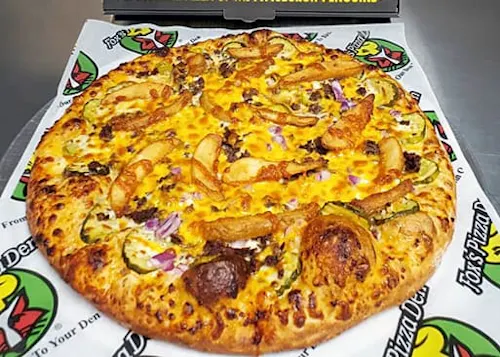 Photo 1 of 4: Fox's Pizza Den