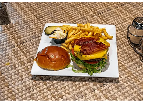 Ryan's Pub & Sports Bar