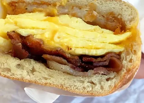 Uncle Paulie's Deli - Studio City