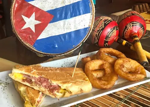 Las Palmas Cuban Restaurant